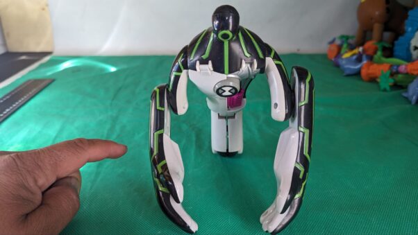 Ben 10 kit com 6 por apenas 250 reais + frete grátis (É possível trocar um item por outro!). - Image 51