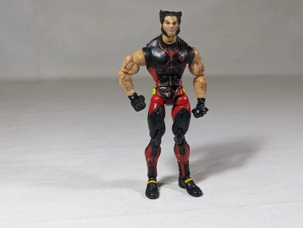 Figura de 2005 - Wolverine Marvel 16cm 64 gramas - USADO (UK) PREÇO DO FRETE NA DESCRIÇÃO - Image 2