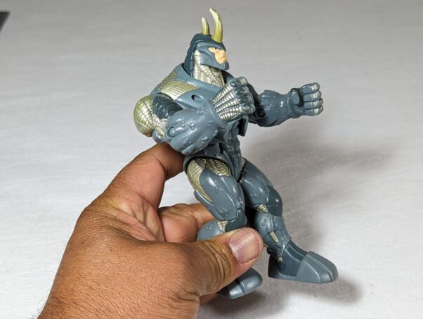 Figura de 2006 RHINO (homem-Aranha) - HASBRO  - MARVEL LEGENDS - 15cm 153 gramas - USADO (UK) PREÇO DO FRETE NA DESCRIÇÃO - Image 4