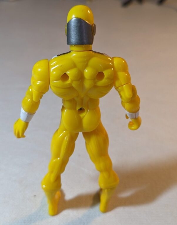 Figura de 2003 – Xtreme Ninja Amarelo 14.5cm 34 gramas - Image 6