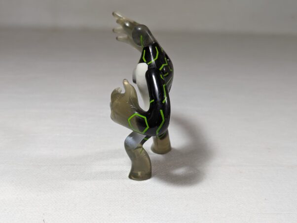 BEN 10 ULTRA T 57 GRAMAS- USADO (UK)  PREÇO DO FRETE NA DESCRIÇÃO - Image 6