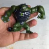BEN 10 ULTIMATE HUMUNGOUSAURO (FALTANDO O CASCO ATRÁS) - 72gramas – USADO (UK) PREÇO DO FRETE NA DESCRIÇÃO