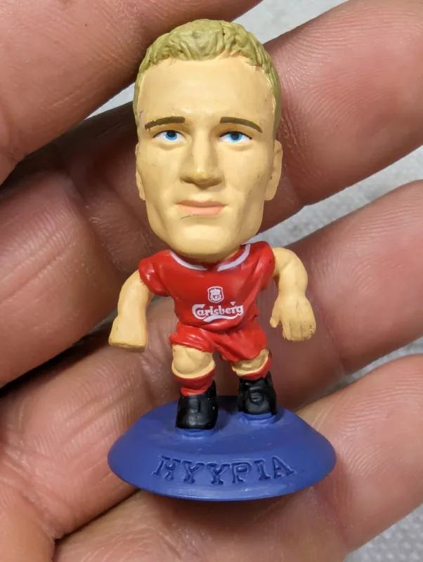 FIGURA HYYPIA CAMISA 4 LIVERPOOL FC – CORINTHIAN 2003 COLLECTOR N° MC1524 – 7gramas – USADO (UK) PREÇO DO FRETE NA DESCRIÇÃO