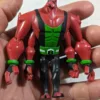 BEN 10 FOUR ARMS (QUATRO BRAÇOS) - 34 GRAMAS – USADO (UK) PREÇO DO FRETE NA DESCRIÇÃO