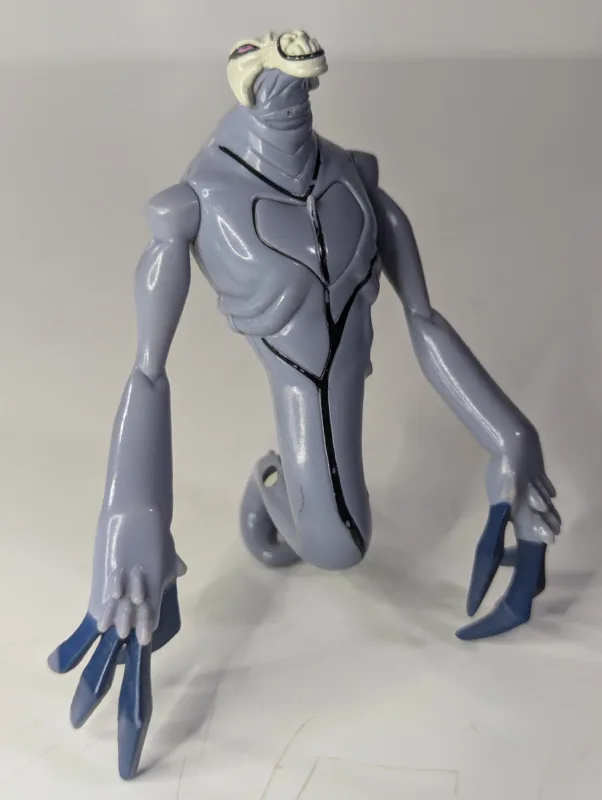 BEN 10 BEN TENNYSON IS GHOSTFREAK – 22 GRAMAS – USADO (UK) PREÇO DO FRETE NA DESCRIÇÃO