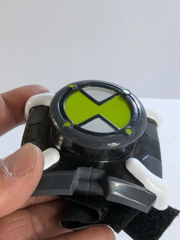 RELÓGIO BEN 10 OMNITRIX - 38 GRAMAS – USADO (UK) PREÇO DO FRETE NA DESCRIÇÃO - Image 2