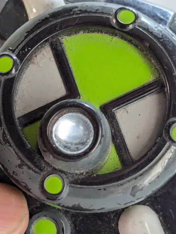 RELÓGIO BEN 10 OMNITRIX - 49 GRAMAS – USADO (UK) PREÇO DO FRETE NA DESCRIÇÃO - Image 2