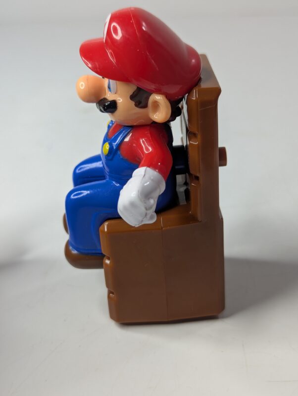 Figura de 2017 - McDonald’s SUPER MARIO BROS (MARIO) - 44 GRAMAS – #2 USADO (UK) PREÇO DO FRETE NA DESCRIÇÃO - Image 2