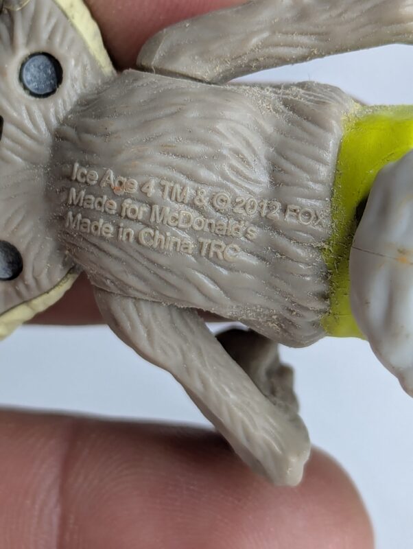 Figura de 2012 – McDonald’s / FOX ICE AGE 4 (ERA DO GELO 4) SQUINT - 135 GRAMAS – #2 USADO (UK) PREÇO DO FRETE NA DESCRIÇÃO - Image 6