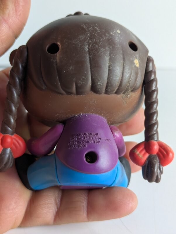 FIGURA DE 2002 – McDonald’s LITTLE MONSTERS (SERIOUS SADIE) - TV TREVOR - 66 GRAMAS – #3 USADO (UK) PREÇO DO FRETE NA DESCRIÇÃO - Image 5