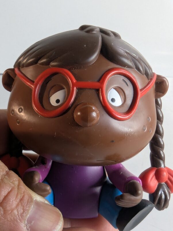 FIGURA DE 2002 – McDonald’s LITTLE MONSTERS (SERIOUS SADIE) - TV TREVOR - 66 GRAMAS – #3 USADO (UK) PREÇO DO FRETE NA DESCRIÇÃO - Image 3