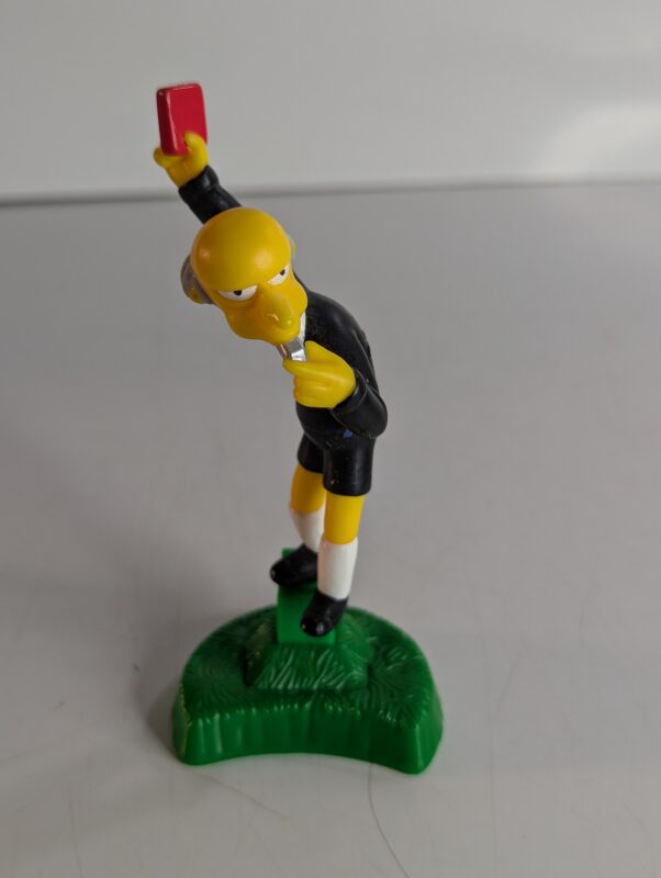 FIGURA DOS SIMPSONS Mr BURNS (THE SIMPSONS SPRINGFIELD SOCCER) - BURGER KING 2002 – 31 GRAMAS – #3 USADO (UK) PREÇO DO FRETE NA DESCRIÇÃO