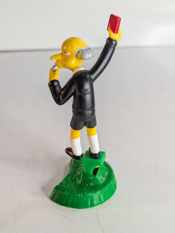 FIGURA DOS SIMPSONS Mr BURNS (THE SIMPSONS SPRINGFIELD SOCCER) - BURGER KING 2002 – 31 GRAMAS – #3 USADO (UK) PREÇO DO FRETE NA DESCRIÇÃO - Image 5