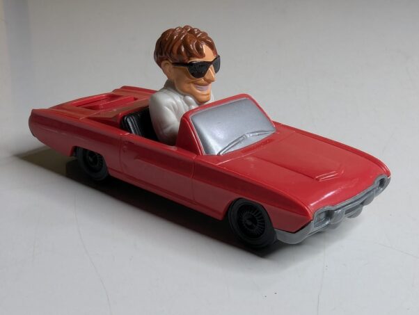 DIECAST FORD THUNDERBIRD FLUBBER ACTION T - BIRD - 1992 – 49 GRAMAS – #3 USADO (UK) PREÇO DO FRETE NA DESCRIÇÃO