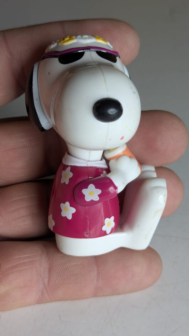 FIGURA DE 1999 MCDONALD'S SNOOPY WORLD TOUR (HAVAÍ-HAVAI) - 28 GRAMAS - #4 USADO (UK) PREÇO DO FRETE NA DESCRIÇÃO - Imagem 3