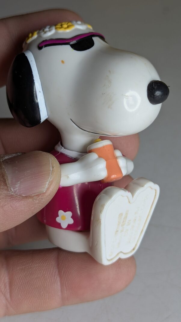 FIGURA DE 1999 MCDONALD'S SNOOPY WORLD TOUR (HAVAÍ-HAVAI) - 28 GRAMAS - #4 USADO (UK) PREÇO DO FRETE NA DESCRIÇÃO - Imagem 2