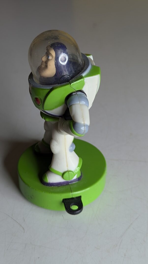 FIGURA DE 1999 - MCDONALD'S TOY STORY BUZZ LIGHTYEAR DISNEY TRAIN (DISNEYLAND PARIS) – 38 GRAMAS – #4 USADO (UK) PREÇO DO FRETE NA DESCRIÇÃO - Imagem 3
