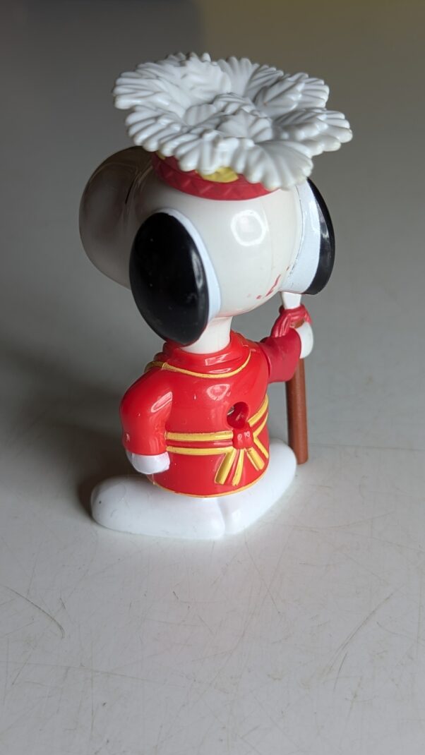 FIGURA DE 1999 MCDONALD'S SNOOPY WORLD TOUR (FILIPINAS) - 31 GRAMAS - #4 USADO (UK) PREÇO DO FRETE NA DESCRIÇÃO - Imagem 6