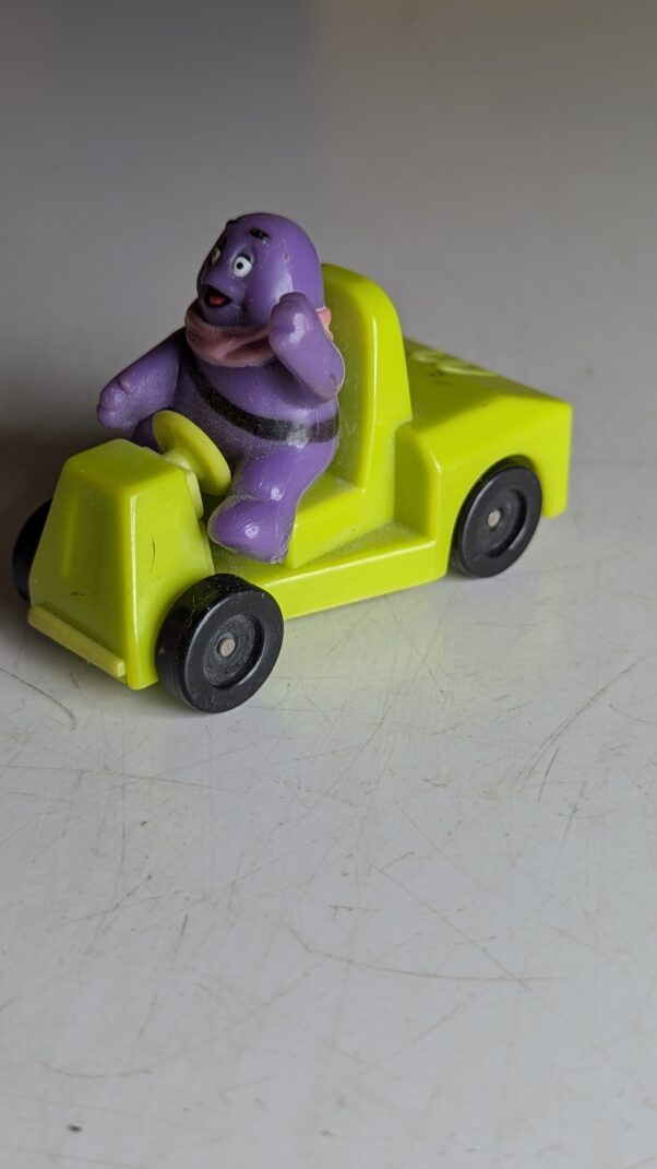 FIGURA DE 1995 – RONALD MCDONALD’S IN SPEEDSTERS GRIMACE – USADO (UK) PREÇO DO FRETE NA DESCRIÇÃO - Imagem 2