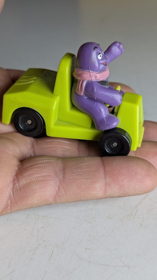 FIGURA DE 1995 – RONALD MCDONALD’S IN SPEEDSTERS GRIMACE – USADO (UK) PREÇO DO FRETE NA DESCRIÇÃO - Imagem 4