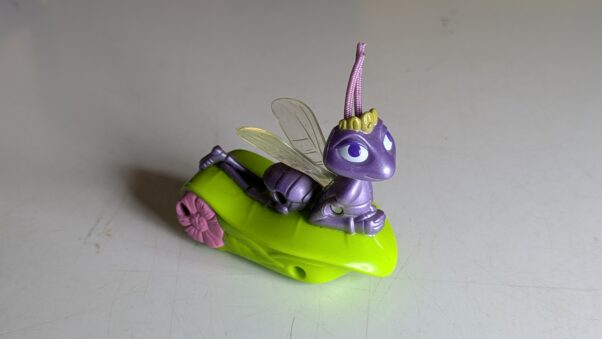 FIGURA DE 1999 McDonalds A BUG'S LIFE PRINCESS ATTA – 32 GRAMAS - #4 USADO (UK) PREÇO DO FRETE NA DESCRIÇÃO - Imagem 2