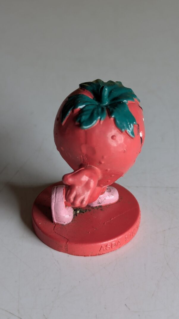 FIGURA DE 1999 ASDA STRAWBERRY SUE (CE LOUIS KENNEDY) – 17 GRAMAS - #4 USADO (UK) PREÇO DO FRETE NA DESCRIÇÃO - Imagem 4