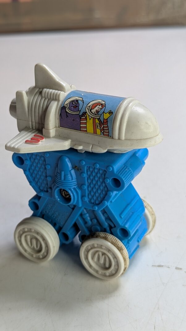 FIGURA DE 1995 MCDONALD’S INTERGALACTIC ADVENTURE – MCMOON BUGGIES – 66 GRAMAS – USADO (UK) PREÇO DO FRETE NA DESCRIÇÃO - Imagem 2