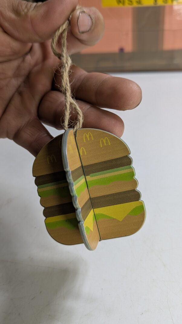 FIGURA MCDONALD'S BOLA DE NATAL (MCDONALD'S CHRISTMAS BAUBLE) – 25 GRAMAS - USADO (UK) PREÇO DO FRETE NA DESCRIÇÃO - Imagem 2