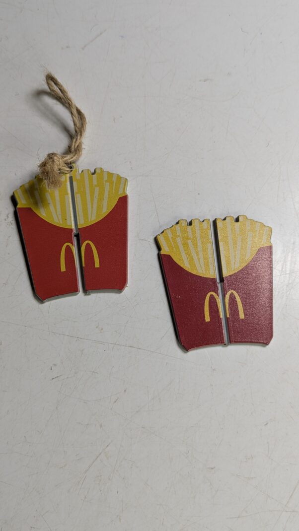FIGURA MCDONALD'S BOLA DE NATAL (MCDONALD'S CHRISTMAS BAUBLE) – 22 GRAMAS - USADO (UK) PREÇO DO FRETE NA DESCRIÇÃO - Imagem 3