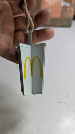 FIGURA MCDONALD'S BOLA DE NATAL (MCDONALD'S CHRISTMAS BAUBLE) – 19 GRAMAS - USADO (UK) PREÇO DO FRETE NA DESCRIÇÃO