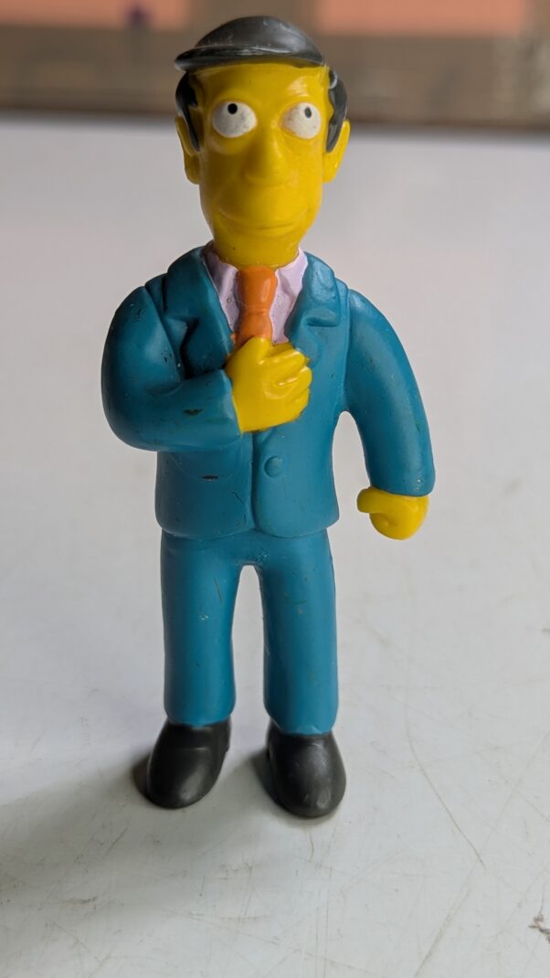 FIGURA DE 2005 SIMPSONS DIRETOR SKINNER (PRINCIPAL SKINNER) FOX – 31 GRAMAS – #4 USADO (UK) PREÇO DO FRETE NA DESCRIÇÃO