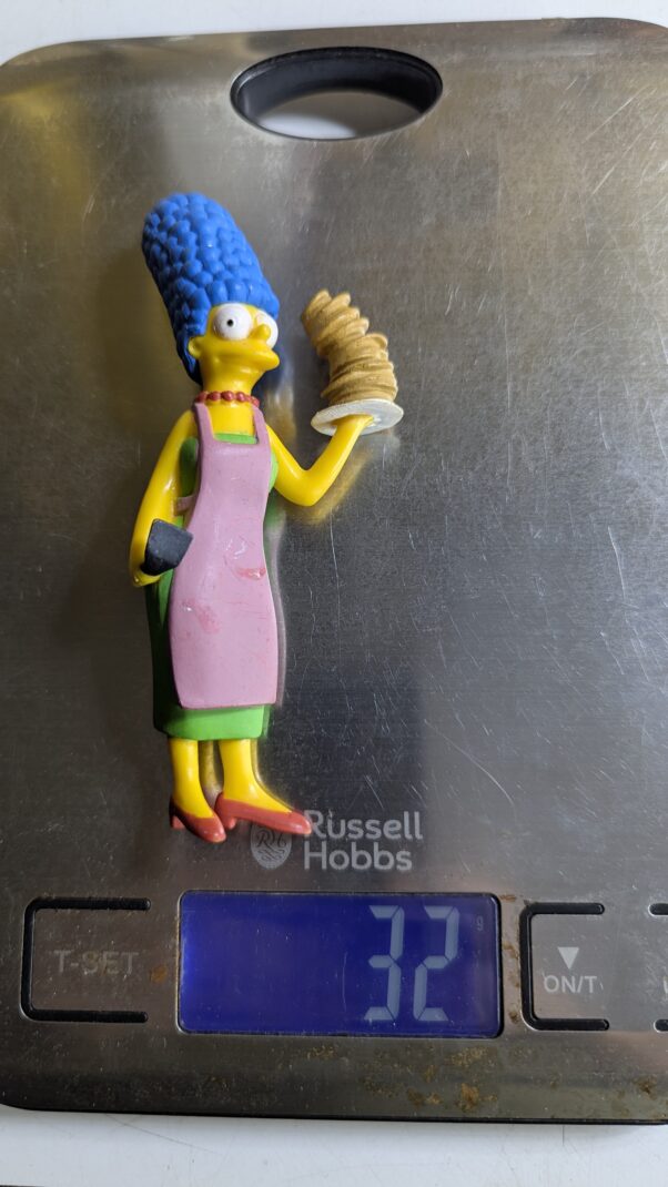 FIGURA DE 2005 SIMPSONS MARGE ( MARGE SIMPSON PANCAKES) FOX – 32 GRAMAS – #4 USADO (UK) PREÇO DO FRETE NA DESCRIÇÃO - Imagem 9