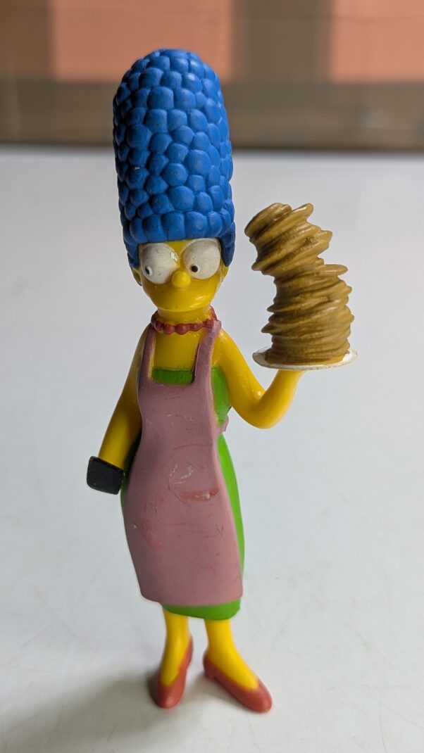 FIGURA DE 2005 SIMPSONS MARGE ( MARGE SIMPSON PANCAKES) FOX – 32 GRAMAS – #4 USADO (UK) PREÇO DO FRETE NA DESCRIÇÃO
