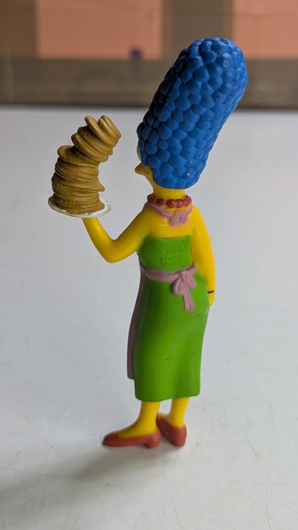 FIGURA DE 2005 SIMPSONS MARGE ( MARGE SIMPSON PANCAKES) FOX – 32 GRAMAS – #4 USADO (UK) PREÇO DO FRETE NA DESCRIÇÃO - Imagem 5