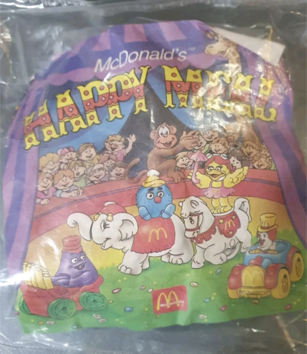 FIGURA DE 1989 - MCDONALD'S ELEPHANT FUN FRY GUY IN CIRCUS PARADE - USADO (UK) PREÇO DO FRETE NA DESCRIÇÃO - Imagem 8