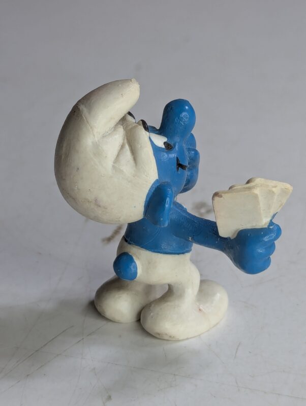 FIGURA DE 1978 MCDONALD'S SMURF CARD PLAYER – 17 GRAMAS - USADO (UK) PREÇO DO FRETE NA DESCRIÇÃO - Imagem 2