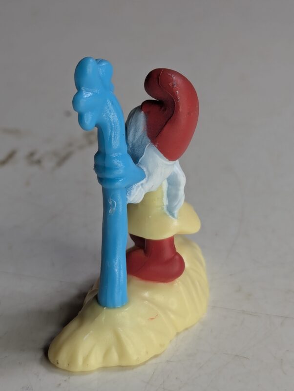 FIGURA DE 2017 MCDONALD'S SMURF LOST VILLAGE – 7 GRAMAS - USADO (UK) PREÇO DO FRETE NA DESCRIÇÃO - Imagem 2