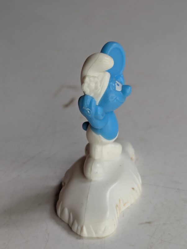 FIGURA DE 2017 MCDONALD'S SMURF LOST VILLAGE  – 5 GRAMAS - USADO (UK) PREÇO DO FRETE NA DESCRIÇÃO - Imagem 4