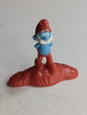 FIGURA DE 2017 MCDONALD'S PAPA SMURF LOST VILLAGE – 5 GRAMAS - USADO (UK) PREÇO DO FRETE NA DESCRIÇÃO