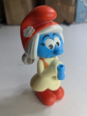 FIGURA SMURF DE 2016 BURGER KING SMURFETTE LOST VILLAGE 2 – 67 GRAMAS - USADO (UK) PREÇO DO FRETE NA DESCRIÇÃO