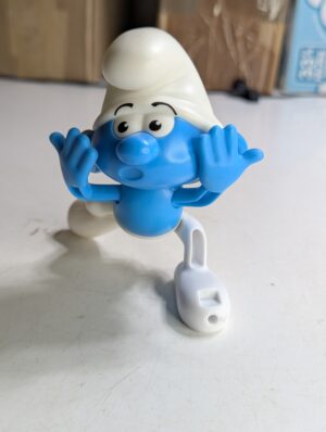 FIGURA SMURF DE 2016 BURGER KING CLUMSY (DESASTRADO) LOST VILLAGE 2 – 56 GRAMAS - USADO (UK) PREÇO DO FRETE NA DESCRIÇÃO