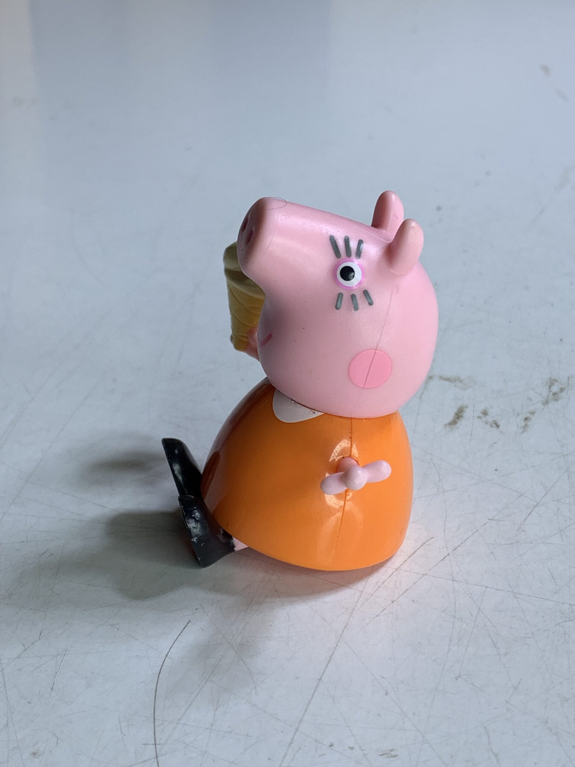 FIGURA PEPPA PIG MUMMY – 22 GRAMAS - USADO (UK) PREÇO DO FRETE NA DESCRIÇÃO - Imagem 8
