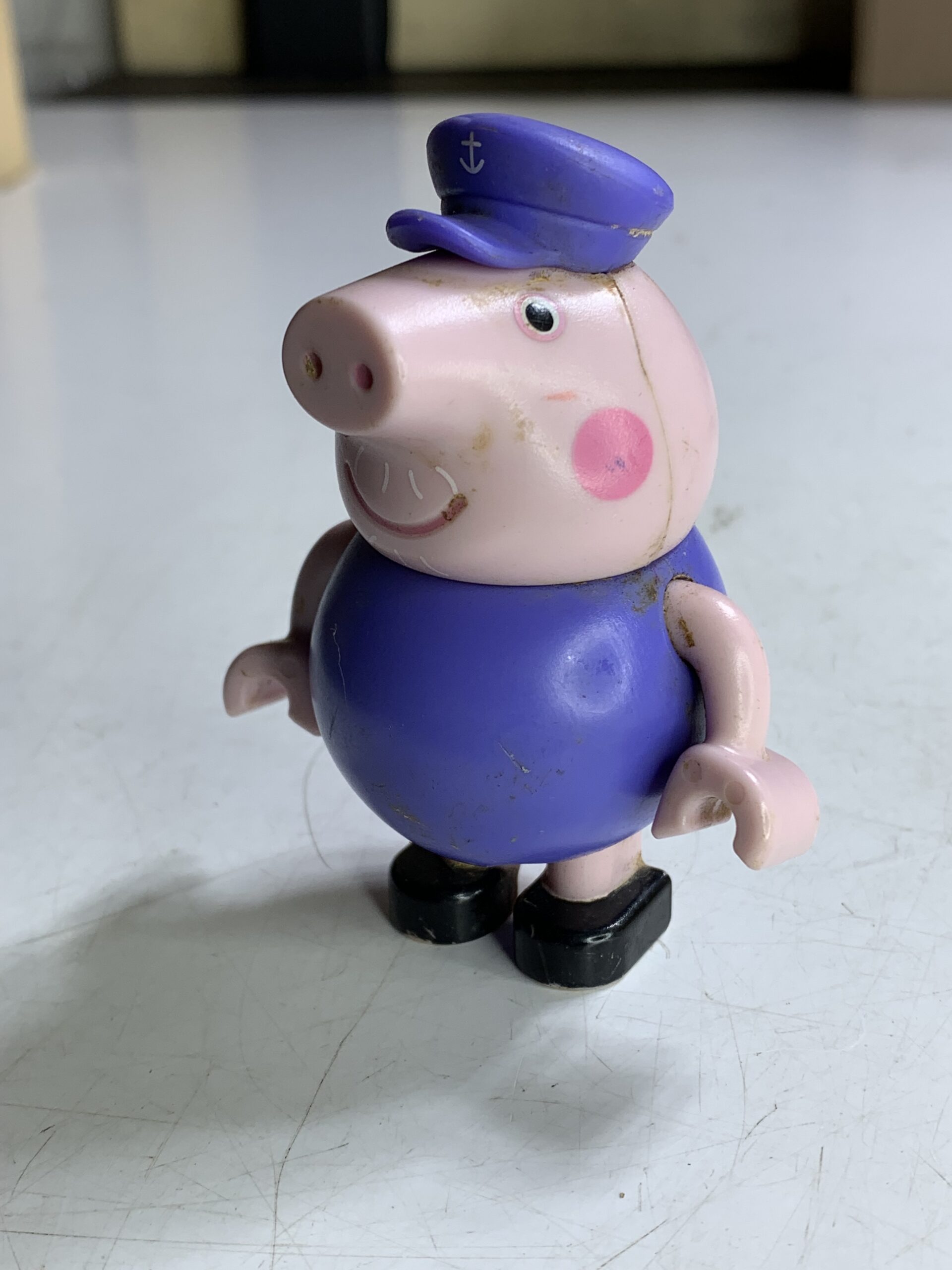 FIGURA PEPPA PIG GRANDPA PIG – 32 GRAMAS - USADO (UK) PREÇO DO FRETE NA DESCRIÇÃO