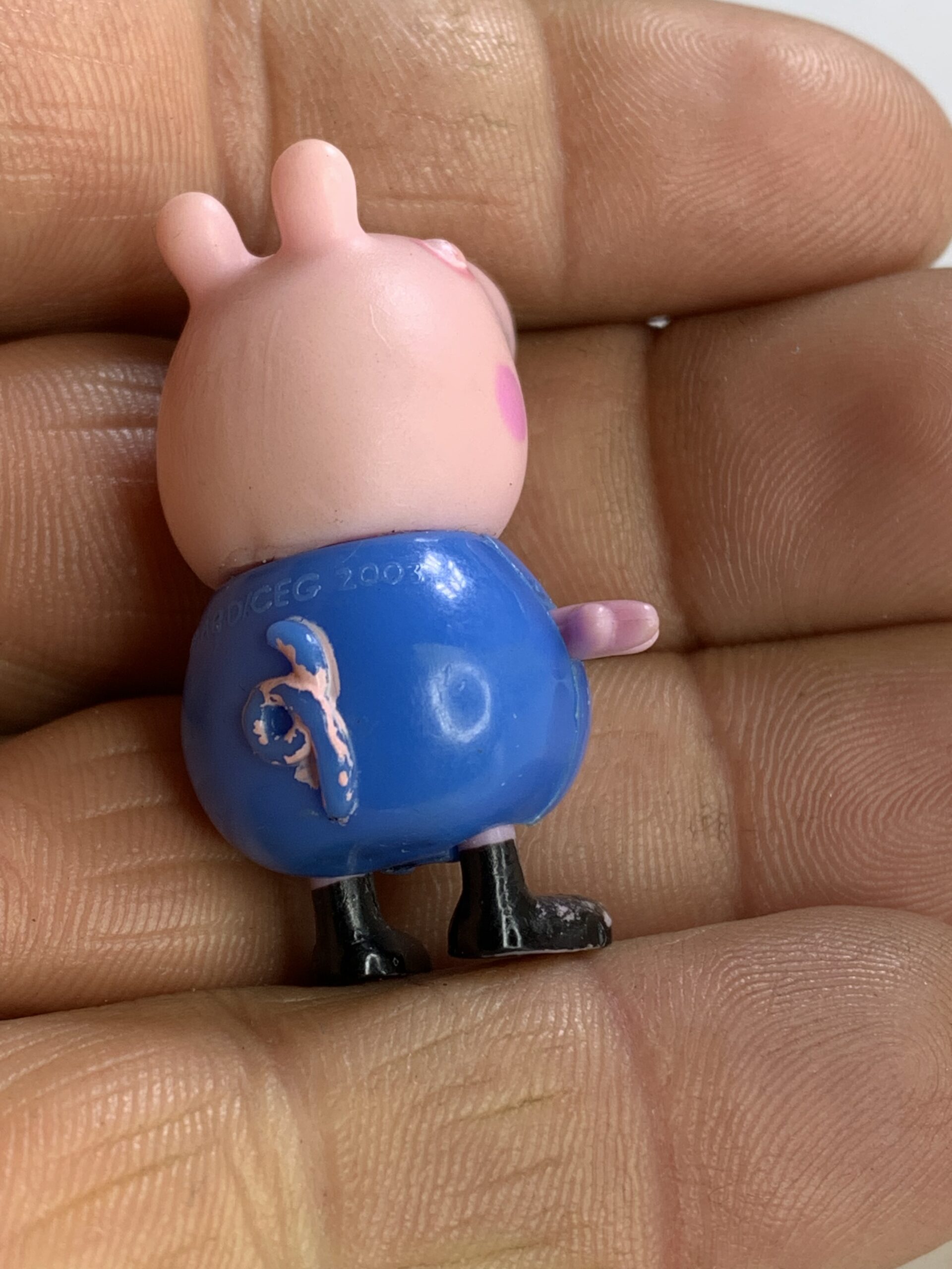 FIGURA PEPPA PIG GEORGE – 5 GRAMAS - USADO (UK) PREÇO DO FRETE NA DESCRIÇÃO - Imagem 3