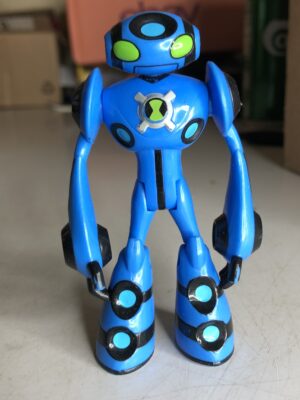 BEN 10 ULTIMATE ECHO ECHO - 38 GRAMAS – USADO (UK) PREÇO DO FRETE NA DESCRIÇÃO