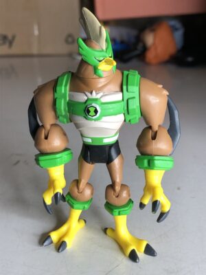 FIGURA BEN 10  OMNIVERSE KICKIN HAWK - 28 GRAMAS - USADO (UK) PREÇO DO FRETE NA DESCRIÇÃO