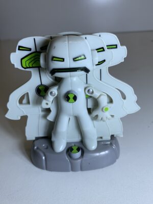 FIGURA BEN 10 ECHO ECHO (FALTANDO UMA DAS MÃOS) – 62 GRAMAS – USADO (UK) PREÇO DO FRETE NA DESCRIÇÃO