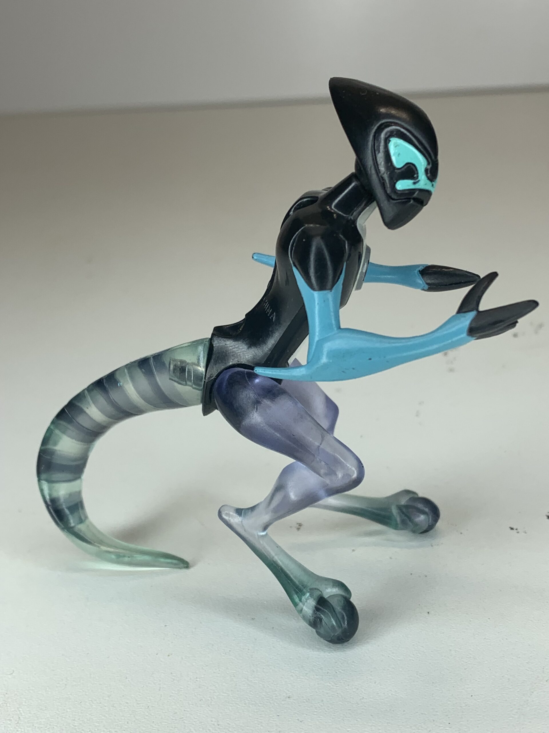 FIGURA BEN 10 XLR8 (COMPLETO E COM MÁSCARA) – 20 GRAMAS – USADO (UK) – PREÇO DO FRETE NA DESCRIÇÃO - Imagem 5