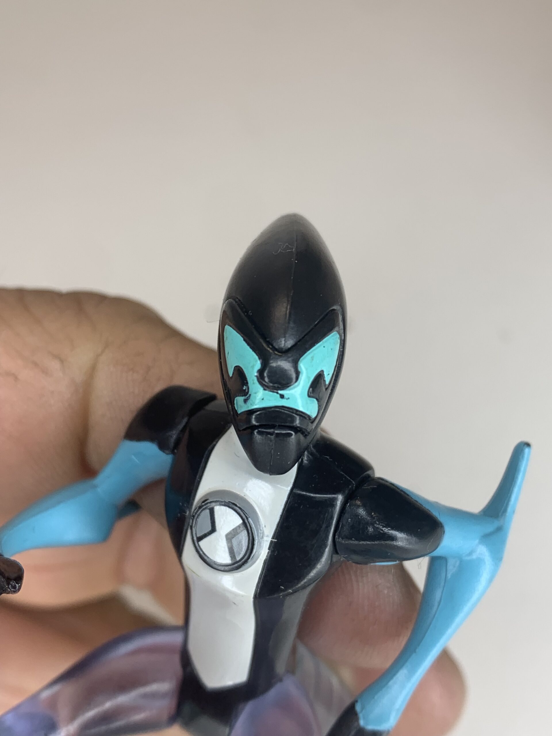 FIGURA BEN 10 XLR8 (COMPLETO E COM MÁSCARA) – 20 GRAMAS – USADO (UK) – PREÇO DO FRETE NA DESCRIÇÃO - Imagem 3
