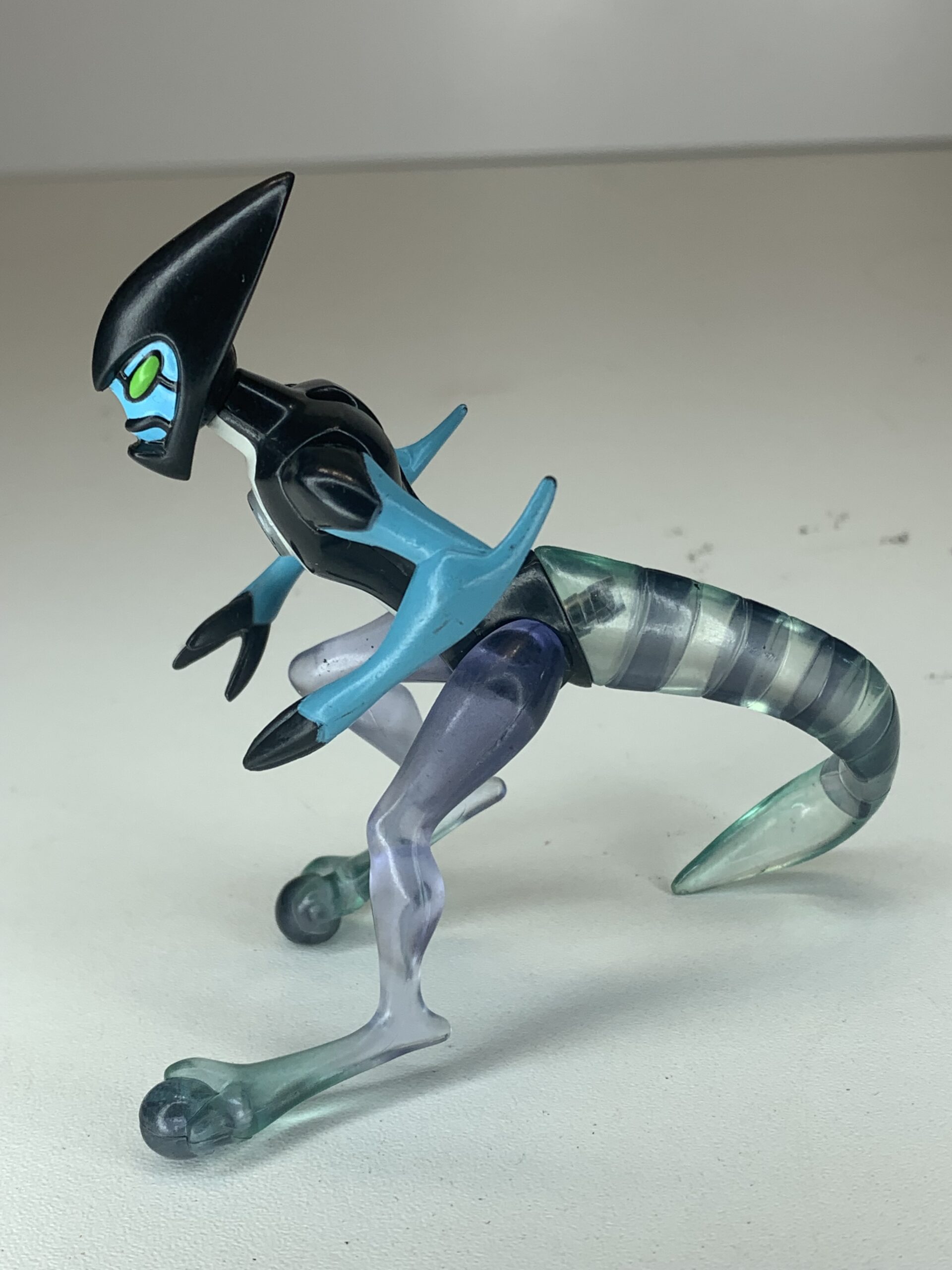 FIGURA BEN 10 XLR8 (COMPLETO E COM MÁSCARA) – 20 GRAMAS – USADO (UK) – PREÇO DO FRETE NA DESCRIÇÃO - Imagem 7